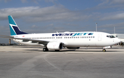 WestJet Boeing 737-8CT (C-GWSX) at  Ft. Lauderdale - International, United States