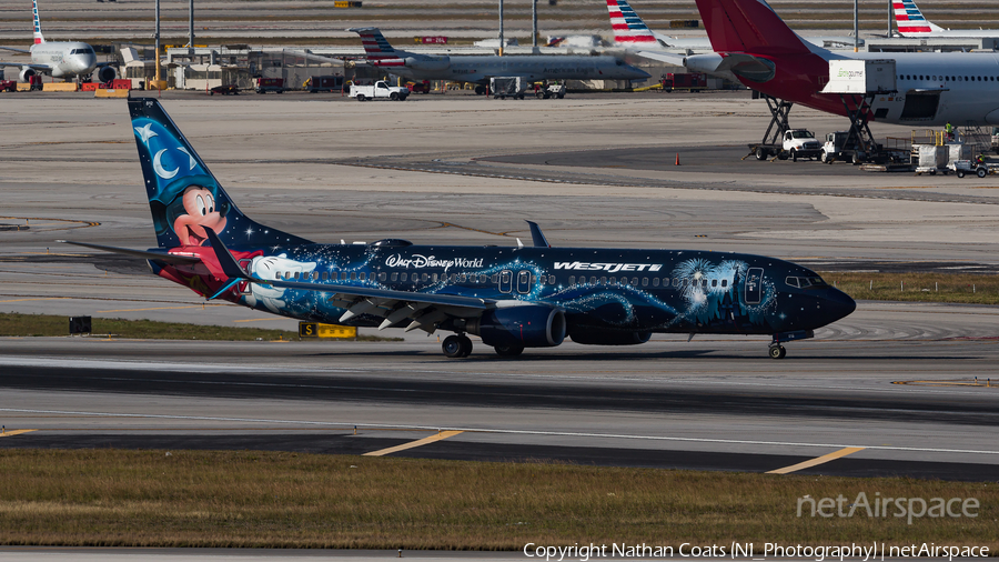 WestJet Boeing 737-8CT (C-GWSZ) | Photo 145411