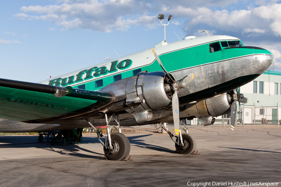 Buffalo Airways Douglas DC-3C (C-GWZS) | Photo 414356