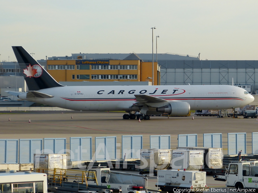 Cargojet Airways Boeing 767-35E(ER)(BCF) (C-GYAJ) | Photo 426652