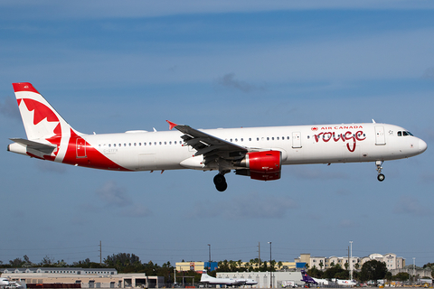 Air Canada Rouge Airbus A321-211 (C-GYFM) at  Miami - International, United States