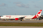 Air Canada Rouge Airbus A321-211 (C-GYFY) at  Miami - International, United States