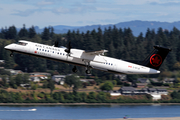 Air Canada Express (Jazz) Bombardier DHC-8-402Q (C-GYJZ) at  Portland - International, United States