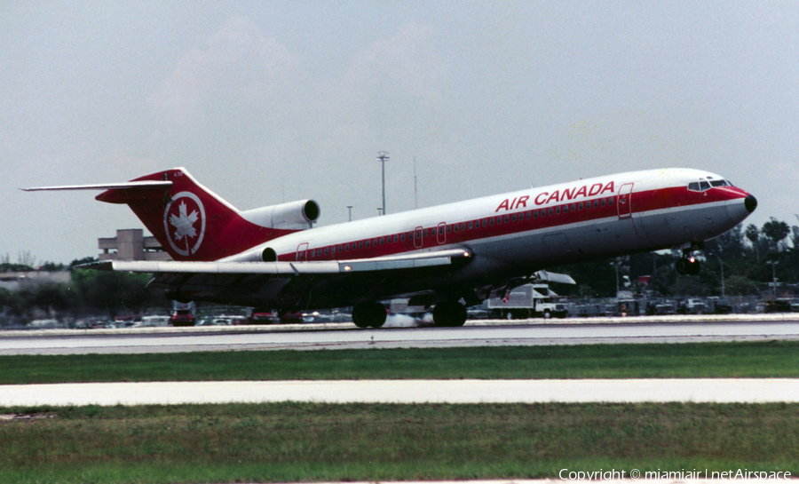 Air Canada Boeing 727-233(Adv) (C-GYNL) | Photo 45998