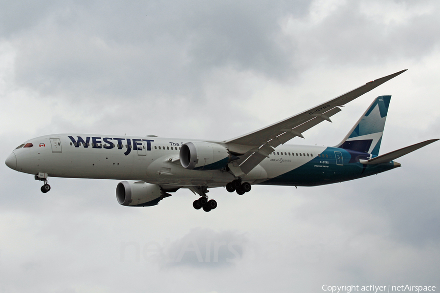 WestJet Boeing 787-9 Dreamliner (C-GYRS) | Photo 528948