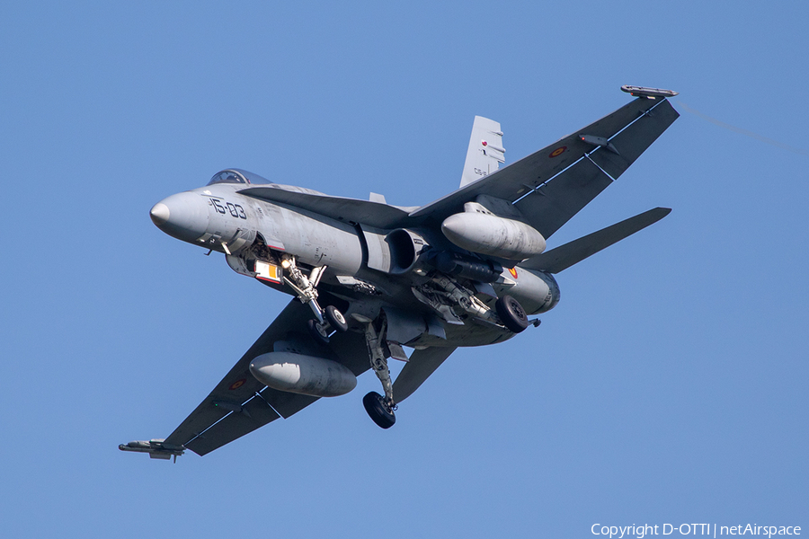 Spanish Air Force (Ejército del Aire) McDonnell Douglas EF-18M Hornet (C.15-16) | Photo 239994