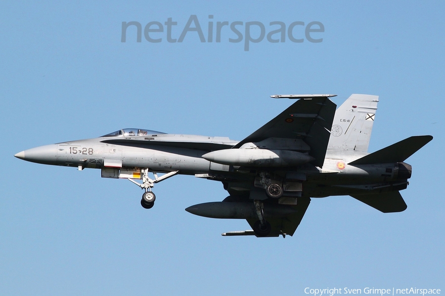 Spanish Air Force (Ejército del Aire) McDonnell Douglas EF-18A Hornet (C.15-41) | Photo 240854