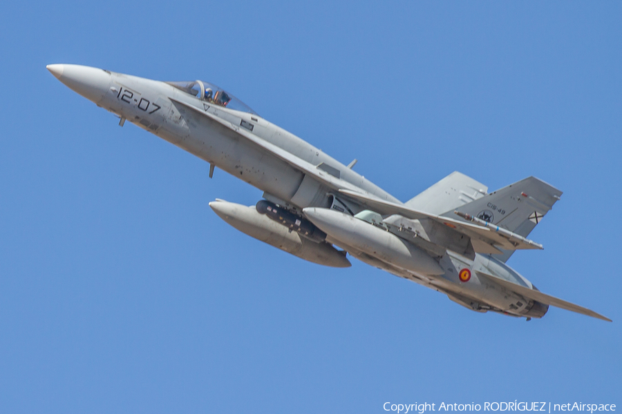 Spanish Air Force (Ejército del Aire) McDonnell Douglas EF-18A Hornet (C.15-49) | Photo 415633