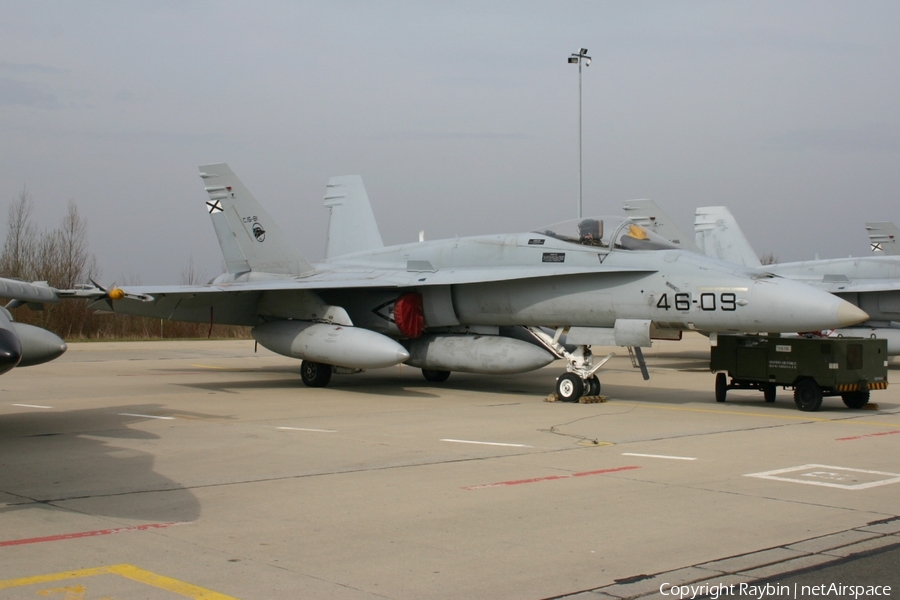 Spanish Air Force (Ejército del Aire) McDonnell Douglas F/A-18A+ Hornet (C.15-81) | Photo 551137