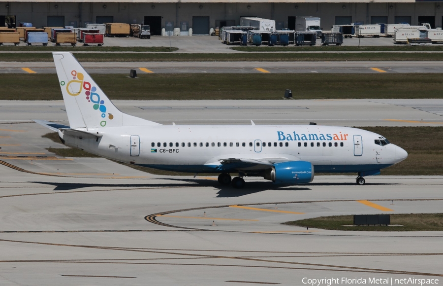 Bahamasair Boeing 737-505 (C6-BFC) | Photo 335936