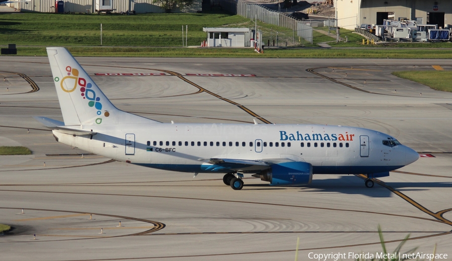 Bahamasair Boeing 737-505 (C6-BFC) | Photo 335940