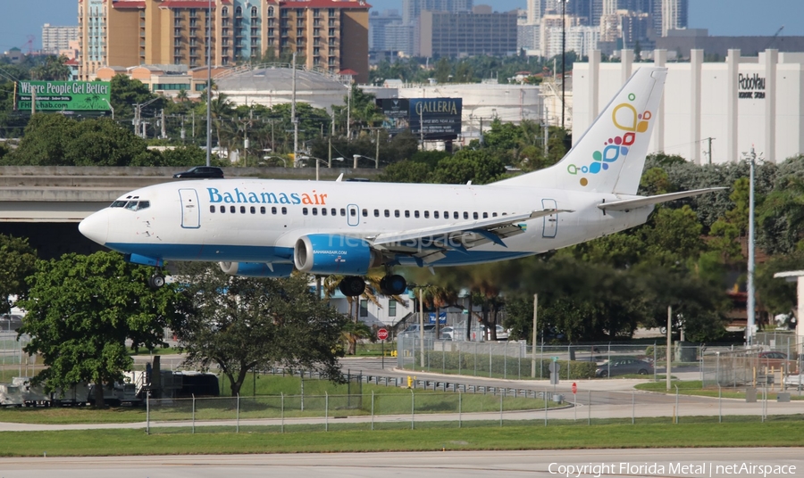 Bahamasair Boeing 737-505 (C6-BFC) | Photo 554901