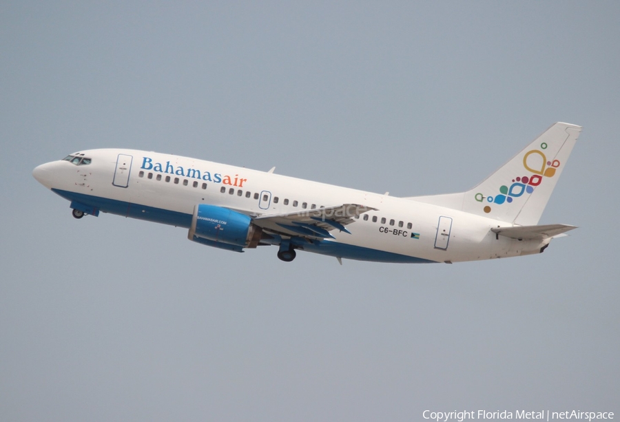 Bahamasair Boeing 737-505 (C6-BFC) | Photo 438625