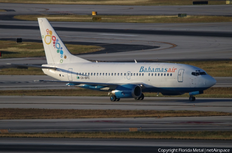 Bahamasair Boeing 737-505 (C6-BFC) | Photo 438628