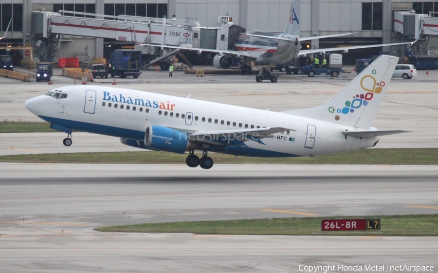 Bahamasair Boeing 737-505 (C6-BFC) | Photo 554900