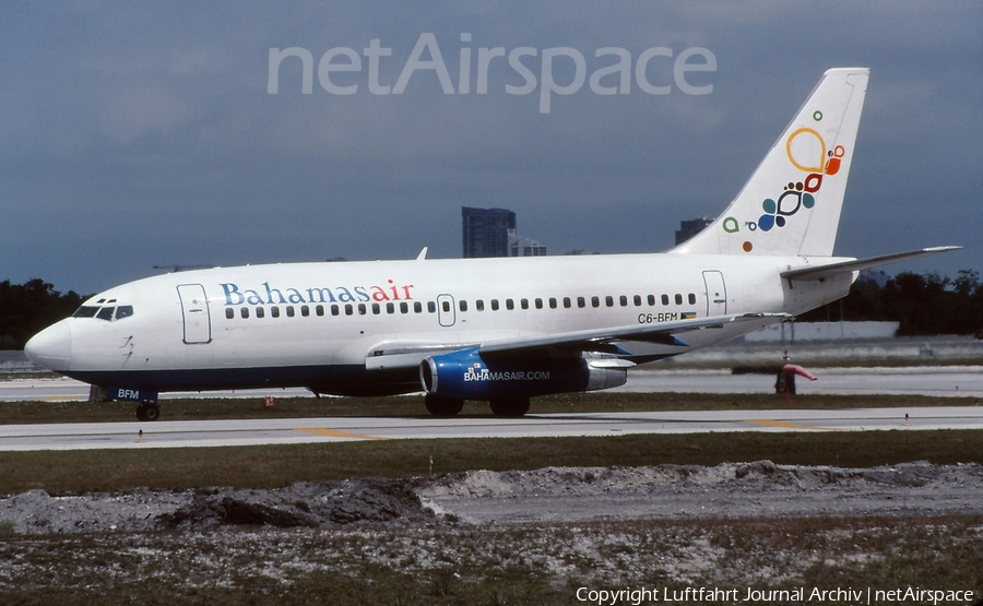 Bahamasair Boeing 737-2K5Adv (C6-BFM) | Photo 414534