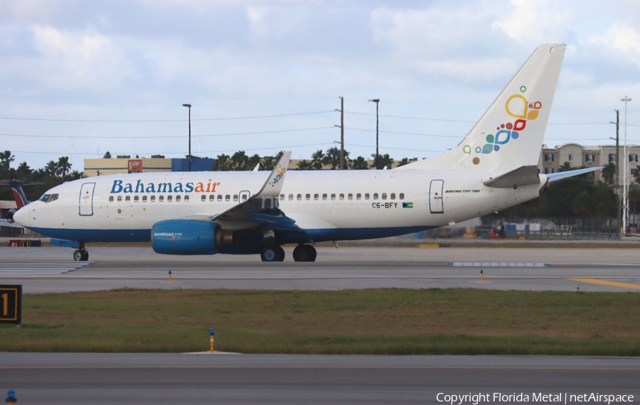 Bahamasair Boeing 737-7V3 (C6-BFY) | Photo 555324