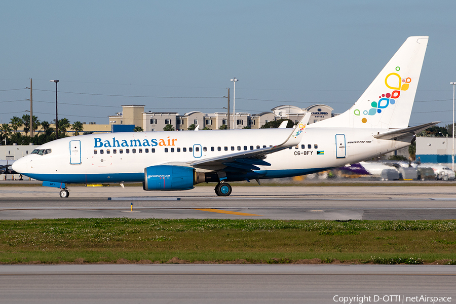 Bahamasair Boeing 737-7V3 (C6-BFY) | Photo 611682