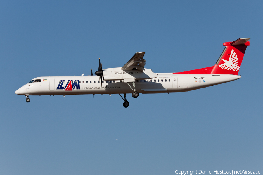 LAM - Linhas Aereas de Mocambique Bombardier DHC-8-402Q (C9-AUY) | Photo 427339