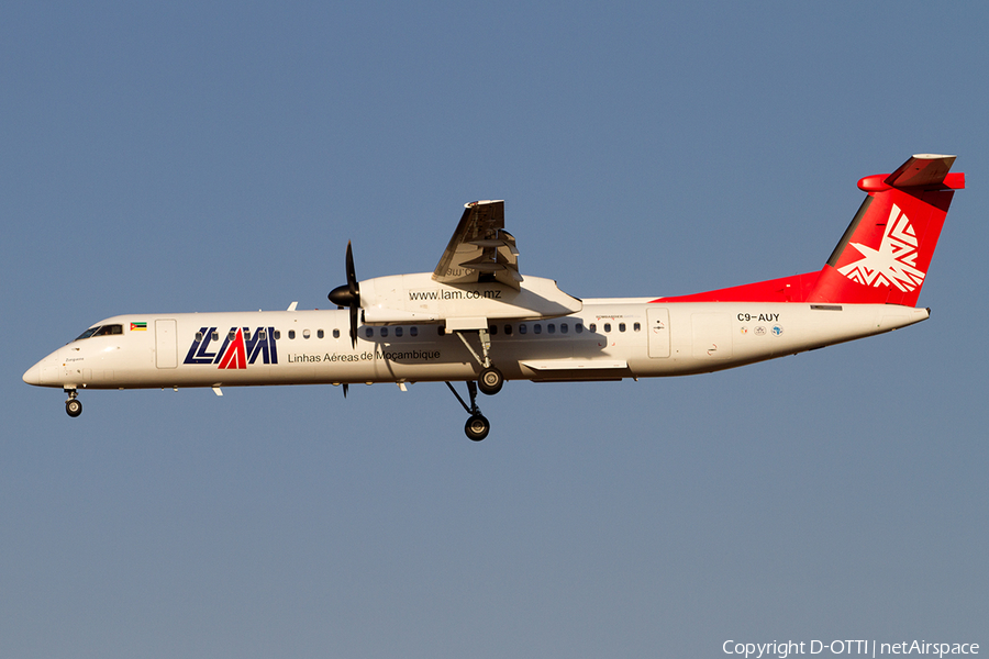 LAM - Linhas Aereas de Mocambique Bombardier DHC-8-402Q (C9-AUY) | Photo 501857