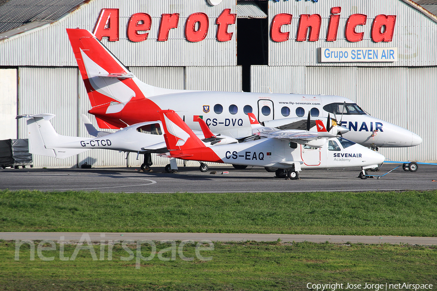 Aviation photo 590594