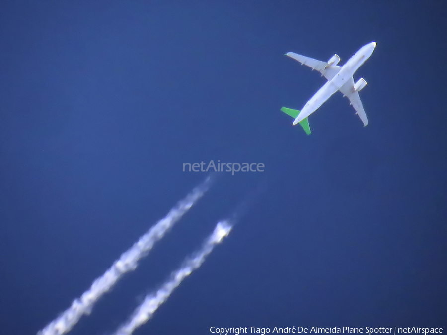 Sky Airline Airbus A320-251N (CC-AZL) | Photo 566370