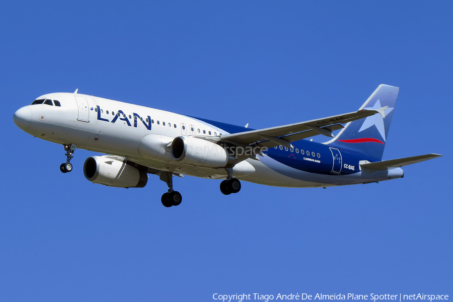 LAN Airlines Airbus A320-232 (CC-BAE) | Photo 401116