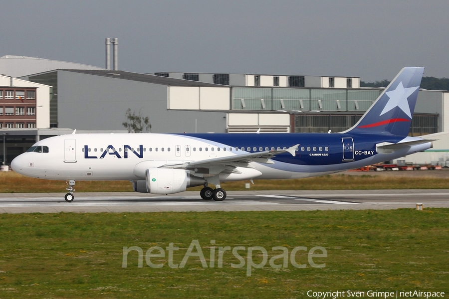 LAN Airlines Airbus A320-214 (CC-BAY) | Photo 11706