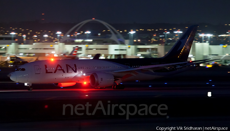 LAN Airlines Boeing 787-8 Dreamliner (CC-BBB) | Photo 145405