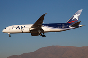 LAN Airlines Boeing 787-8 Dreamliner (CC-BBC) at  Santiago - Comodoro Arturo Merino Benitez International, Chile