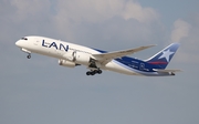 LAN Airlines Boeing 787-8 Dreamliner (CC-BBC) at  Los Angeles - International, United States