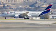 LAN Airlines Boeing 787-8 Dreamliner (CC-BBD) at  Madrid - Barajas, Spain