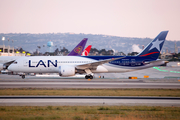 LAN Airlines Boeing 787-8 Dreamliner (CC-BBF) at  Los Angeles - International, United States