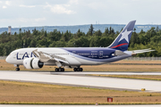 LAN Airlines Boeing 787-8 Dreamliner (CC-BBG) at  Frankfurt am Main, Germany