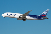 LAN Airlines Boeing 787-8 Dreamliner (CC-BBI) at  Los Angeles - International, United States