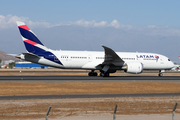 LATAM Airlines Chile Boeing 787-8 Dreamliner (CC-BBI) at  Santiago - Comodoro Arturo Merino Benitez International, Chile