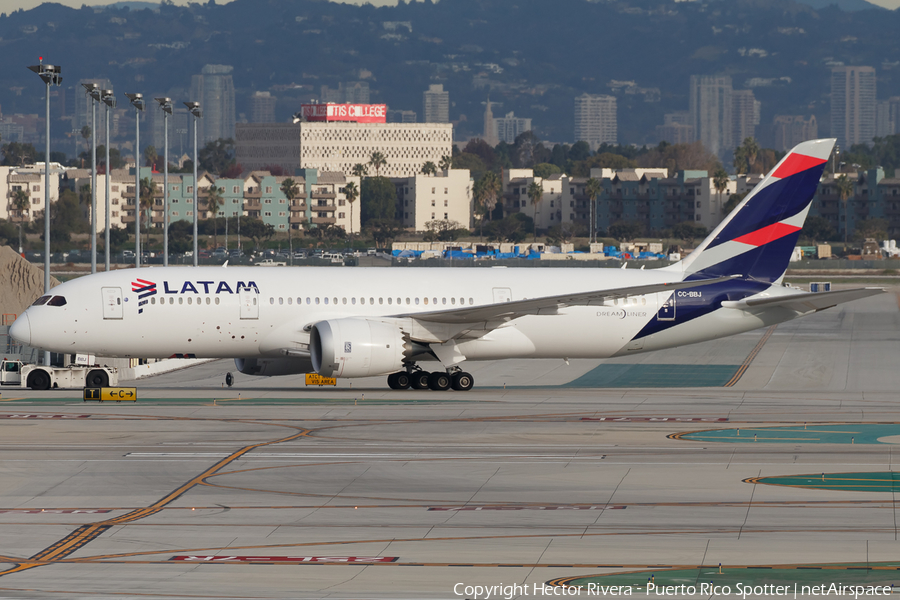 LAN Airlines Boeing 787-8 Dreamliner (CC-BBJ) | Photo 307208