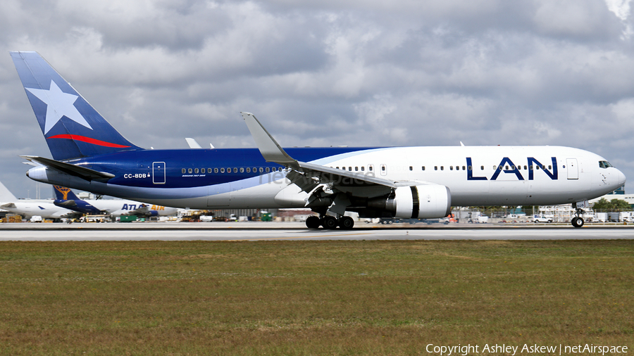 LAN Airlines Boeing 767-316(ER) (CC-BDB) | Photo 222037