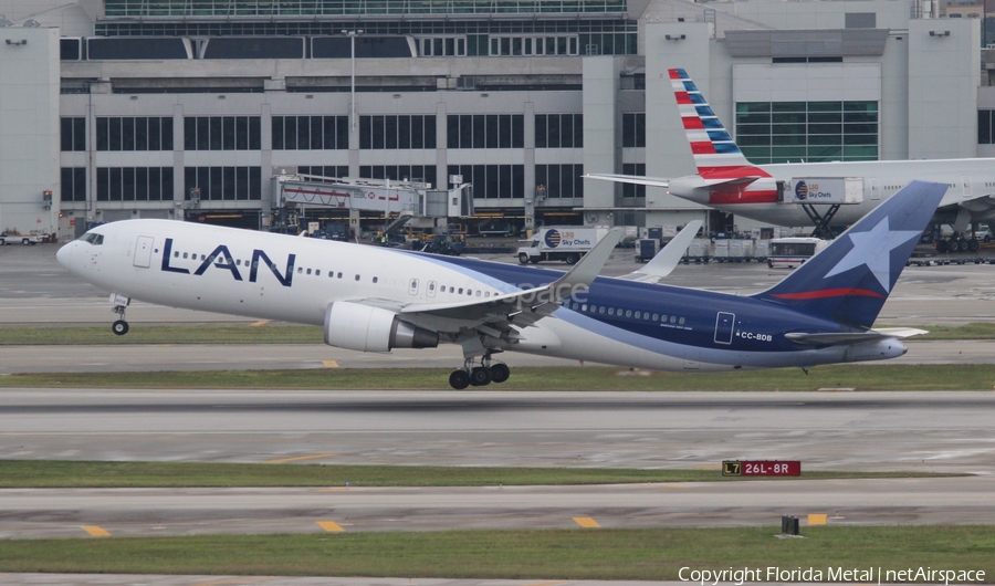 LAN Airlines Boeing 767-316(ER) (CC-BDB) | Photo 336018
