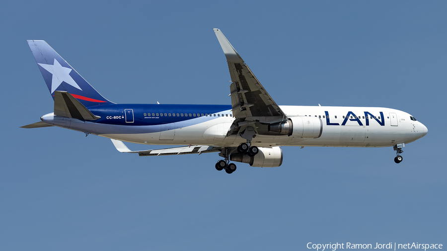 LAN Airlines Boeing 767-316(ER) (CC-BDC) | Photo 345508