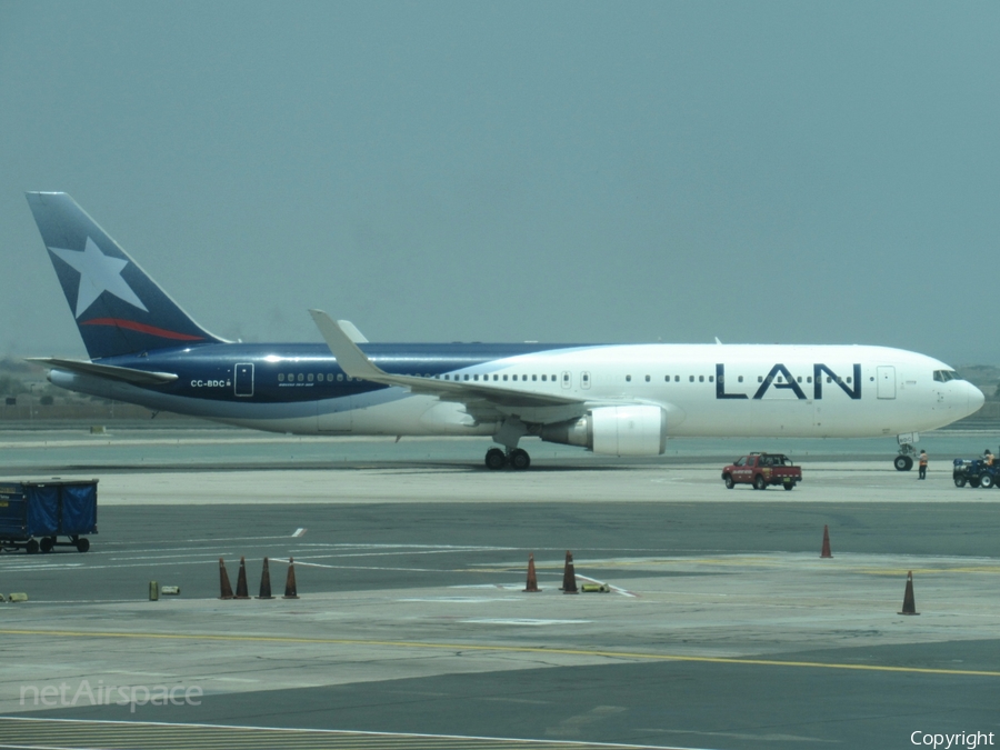 LAN Airlines Boeing 767-316(ER) (CC-BDC) | Photo 360447