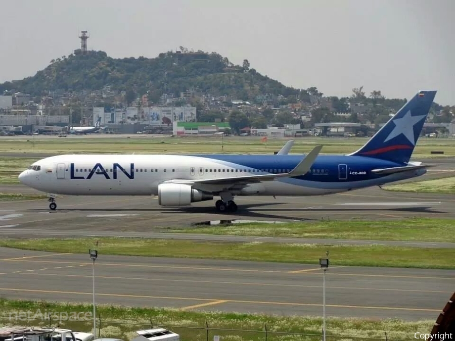 LAN Airlines Boeing 767-316(ER) (CC-BDD) | Photo 55443