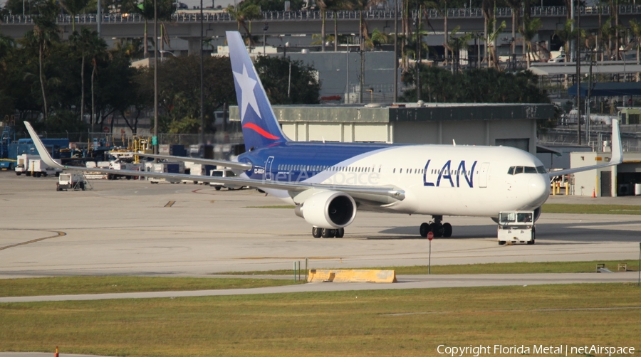 LAN Airlines Boeing 767-316(ER) (CC-BDD) | Photo 556064