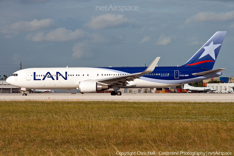LAN Airlines Boeing 767-316(ER) (CC-BDF) | Photo 36941