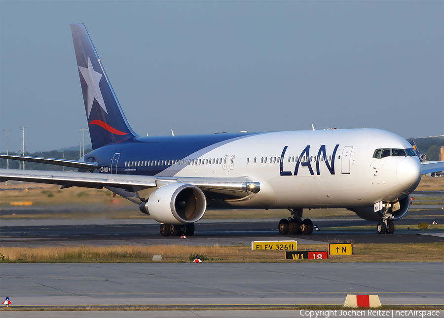 LAN Airlines Boeing 767-316(ER) (CC-BDI) | Photo 29619