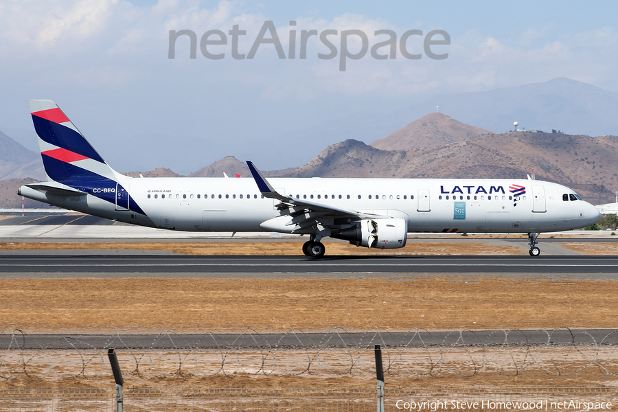 LATAM Airlines Chile Airbus A321-211 (CC-BEQ) | Photo 564056