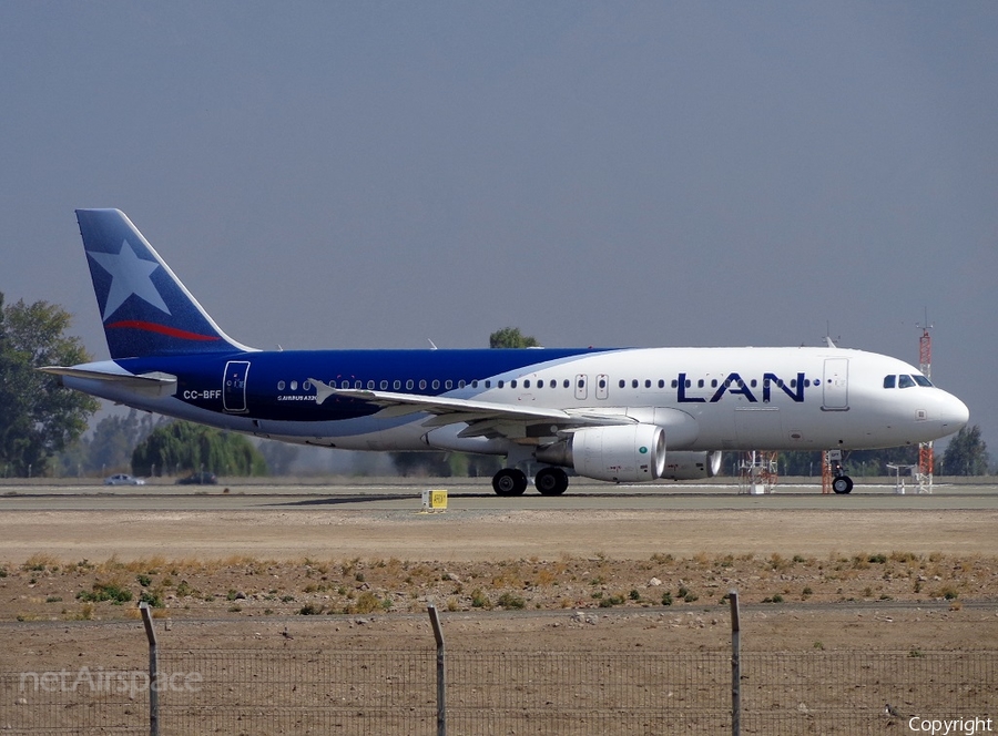 LAN Airlines Airbus A320-214 (CC-BFF) | Photo 44411