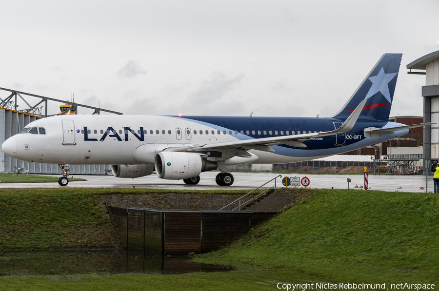 LAN Airlines Airbus A320-214 (CC-BFT) | Photo 303959
