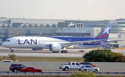LAN Airlines Boeing 787-9 Dreamliner (CC-BGA) at  Miami - International, United States