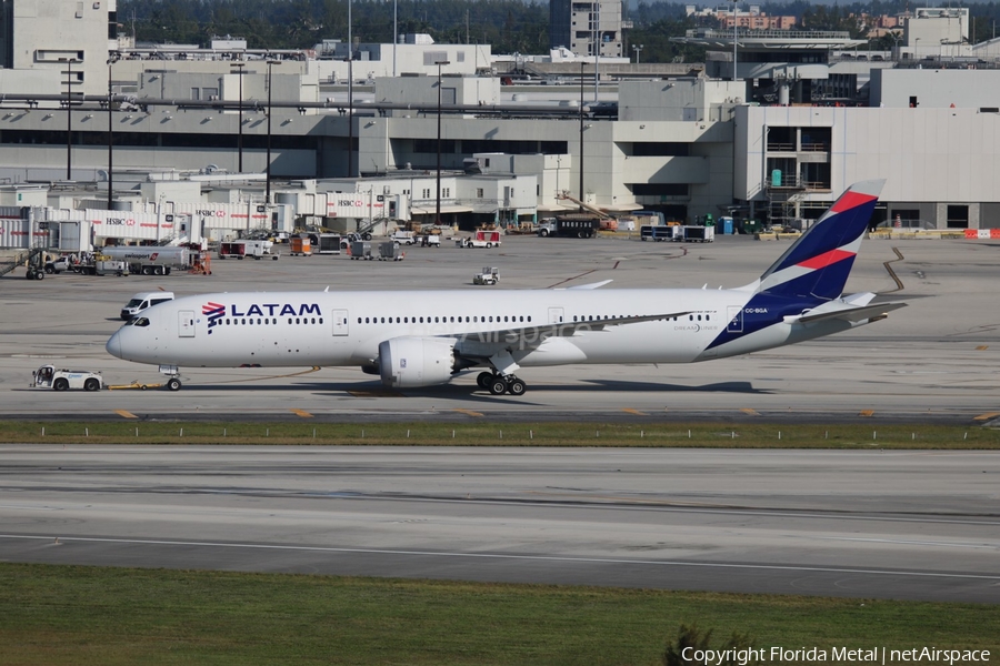 LATAM Airlines Chile Boeing 787-9 Dreamliner (CC-BGA) | Photo 306616